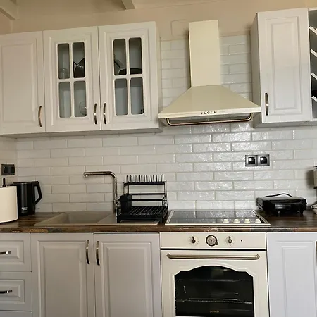 Blue Horizon Rock 펜션 니드리